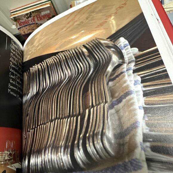 French Bistro: Seasonal Recipes - Auboyneau, Bertrand - Good - Picture 6 of 7